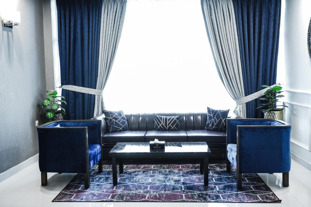 Oxygym Club Hotel & Suites Faisalabad Eksteriør billede
